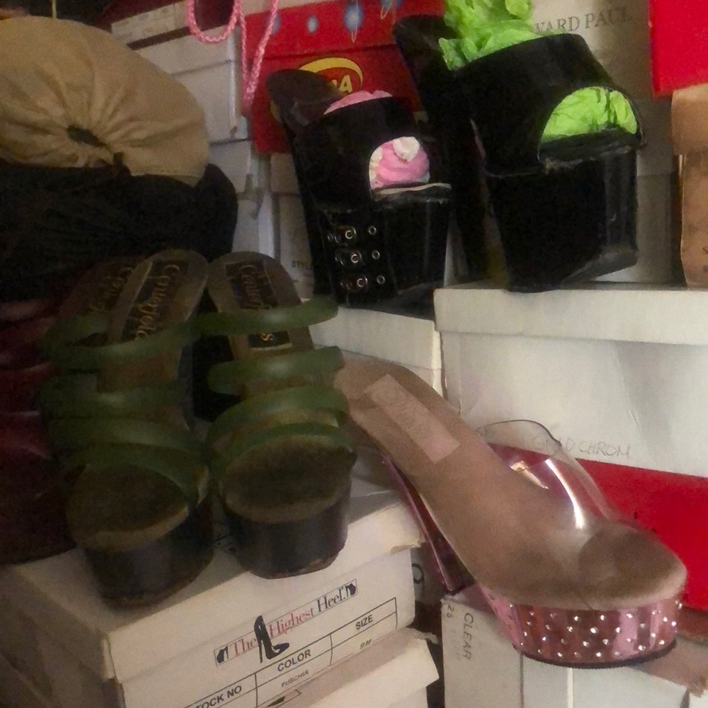 Meet your Posher, Shera